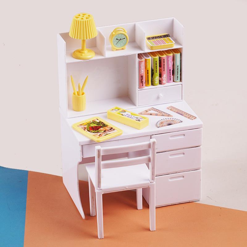 مجموعة لعب مصغرة واقعية للفصول - مراجعة Kids Education Desk وسعره
